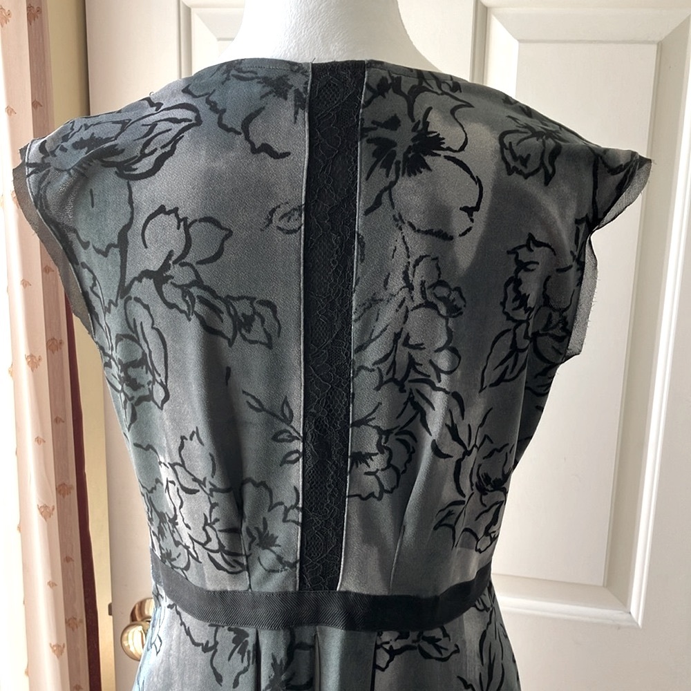 Simply Vera Women’s Sleeveless Dress - Picture 6 of 9
